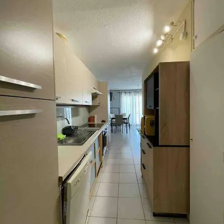 Appartamento Cosy, Vue à 5 Min à Pied De La