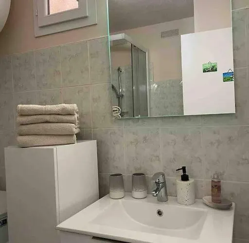 Apartment Cosy, Vue A 5 Min A Pied De La *