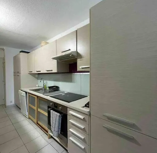 Cosy, Vue A 5 Min A Pied De La *