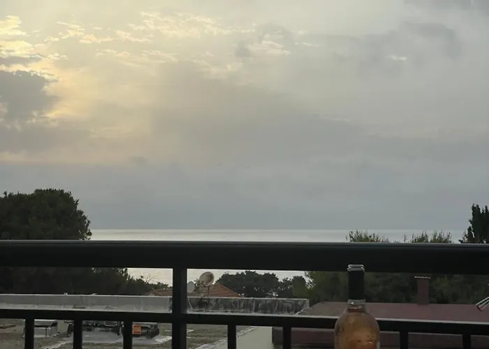 Cosy, Vue A 5 Min A Pied De La *